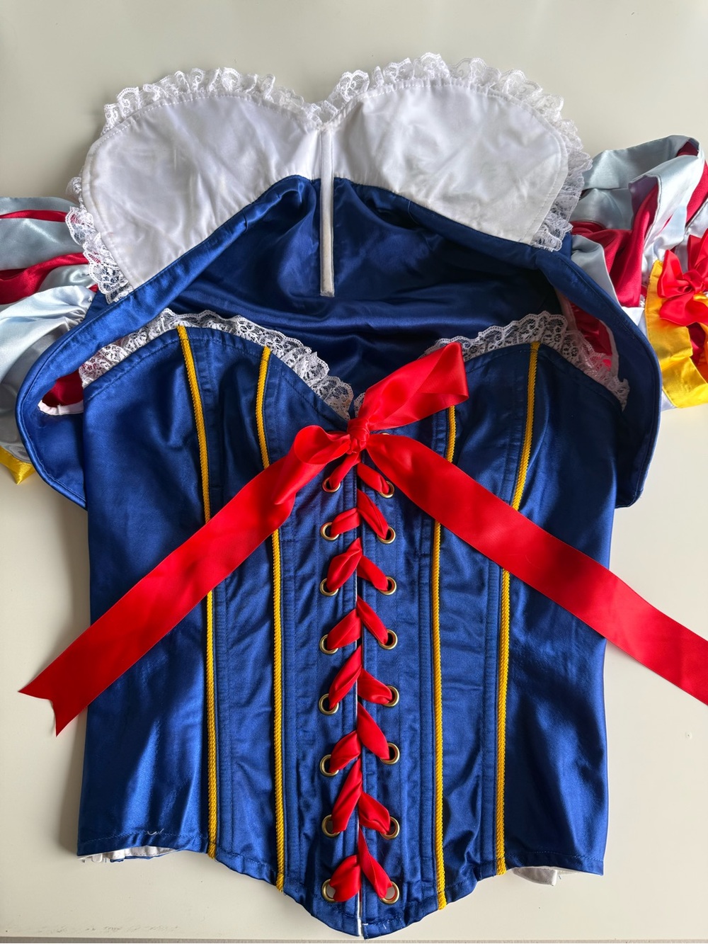 Starline Snow White Corset Costume Set Medium